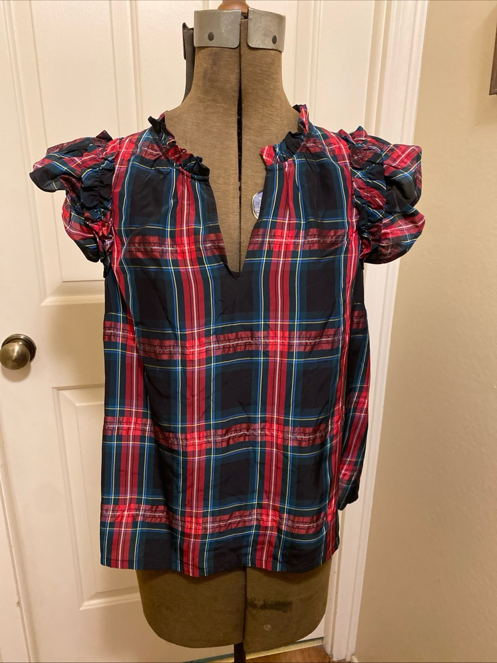 Vineyard Vines Red & Navy Plaid Ruffle Sleeve Top